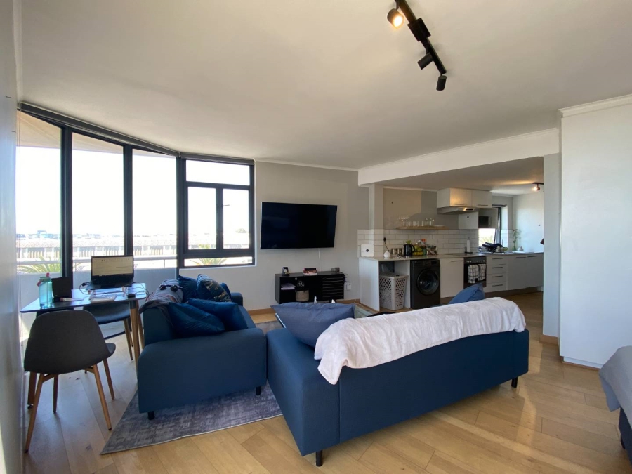 1 Bedroom Property for Sale in Woodstock Western Cape